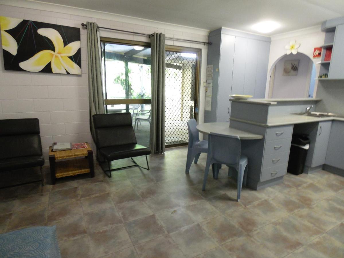 Balgal Beach Units Rollingstone Ngoại thất bức ảnh